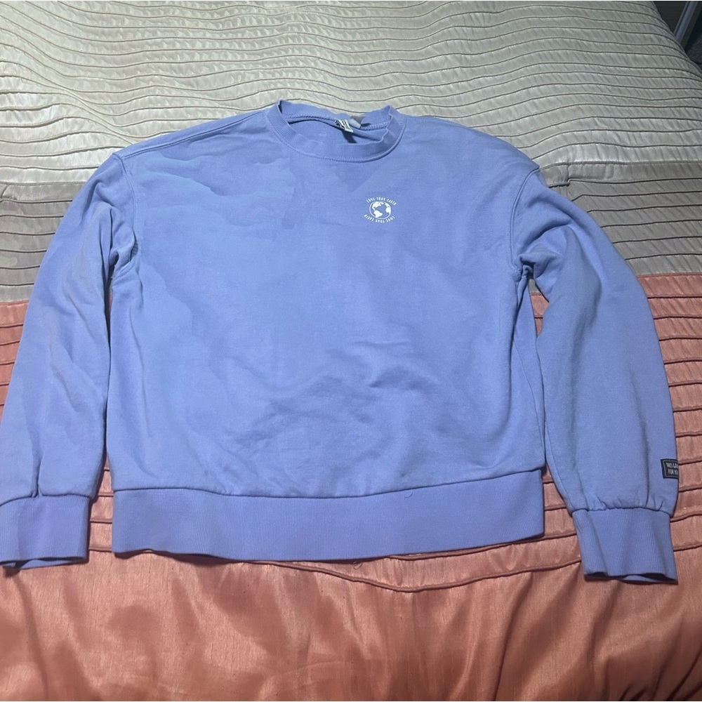 H&M Crew Neck Sweatshirt.  Size Adult Extra Small.  Color Purple.  Barely Worn.